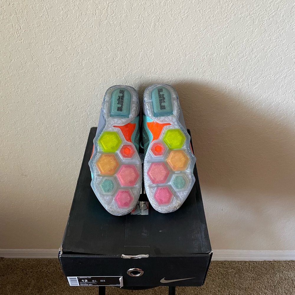 Nike Lebron 12 (Rare) - Picture 3 of 5